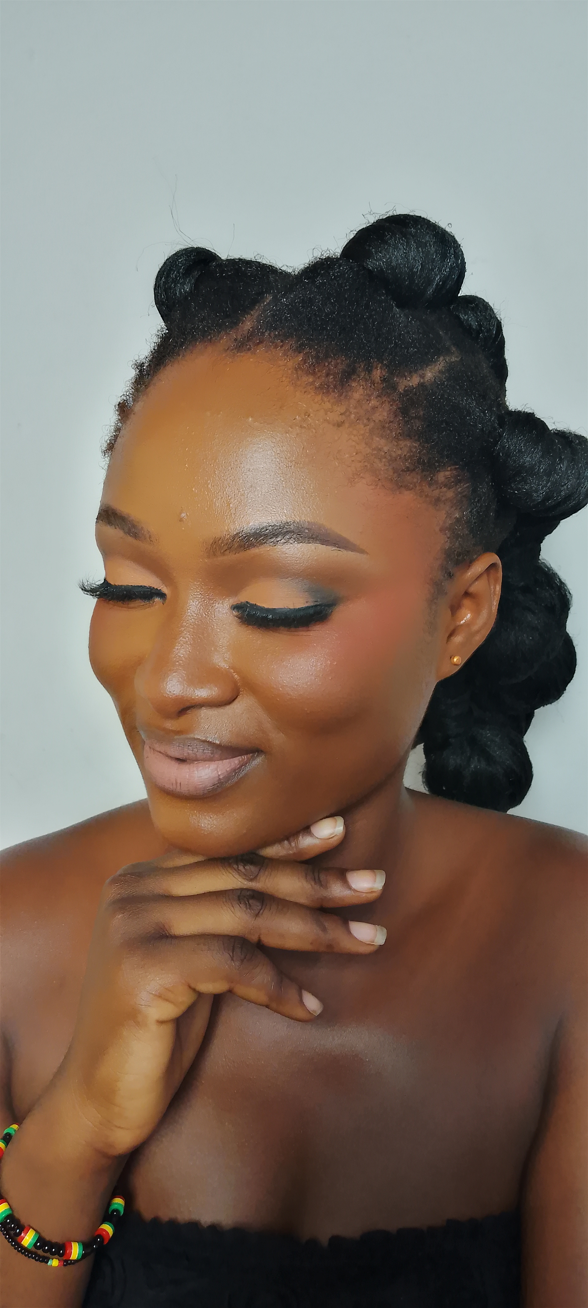 Bridal makeup, Everyday Glam, Photoshoot, Nails, Pedicure, Hairstyling portfolio photo
